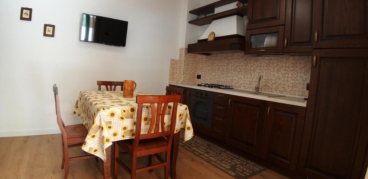 Il Giardino Degli Ulivi Apartment *